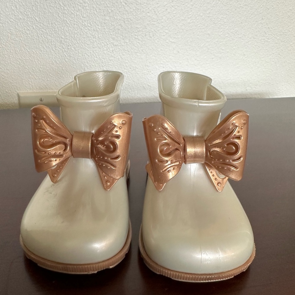 Mini Melissa Rubber Rain Boots Toddler 6